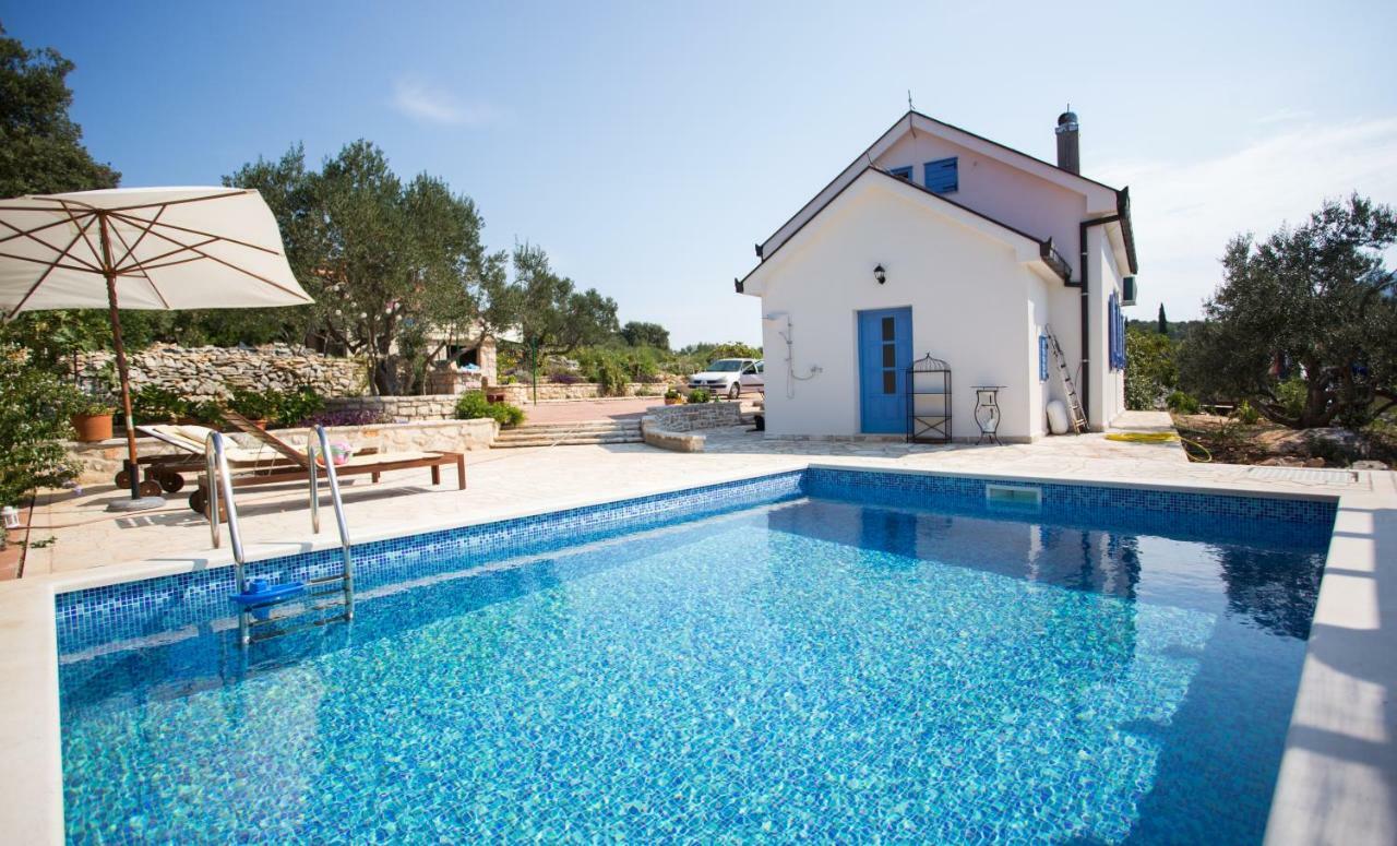 Pasika Villa Loviste Ngoại thất bức ảnh